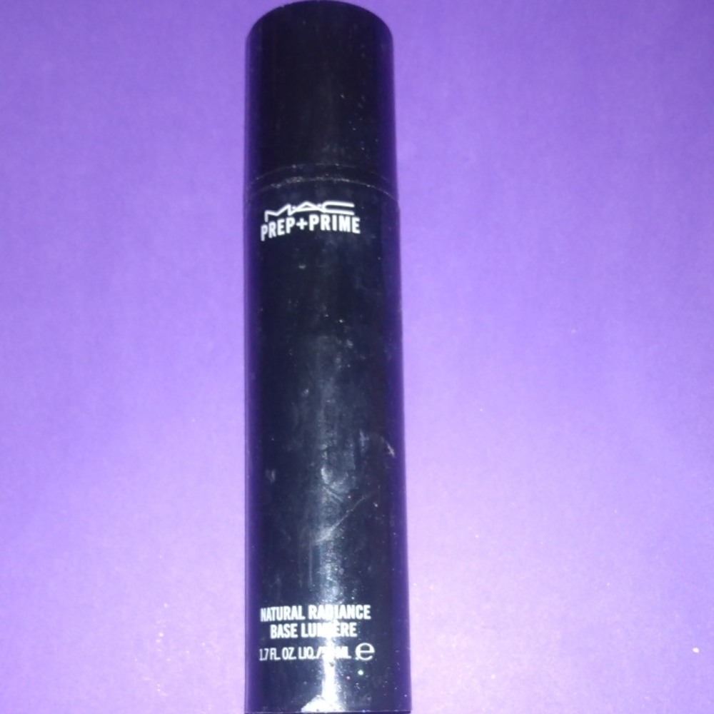 MAC Cosmetics Prep + Prime Natural Radiance Base - Black